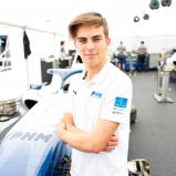  Jonas Ried (17/Ehingen/PHM Racing) liegt als bester Deutscher in den Top Ten
